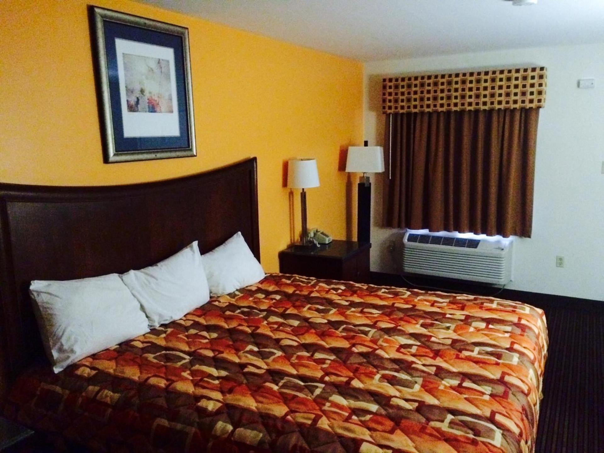 Plum Tree Inn photo 2