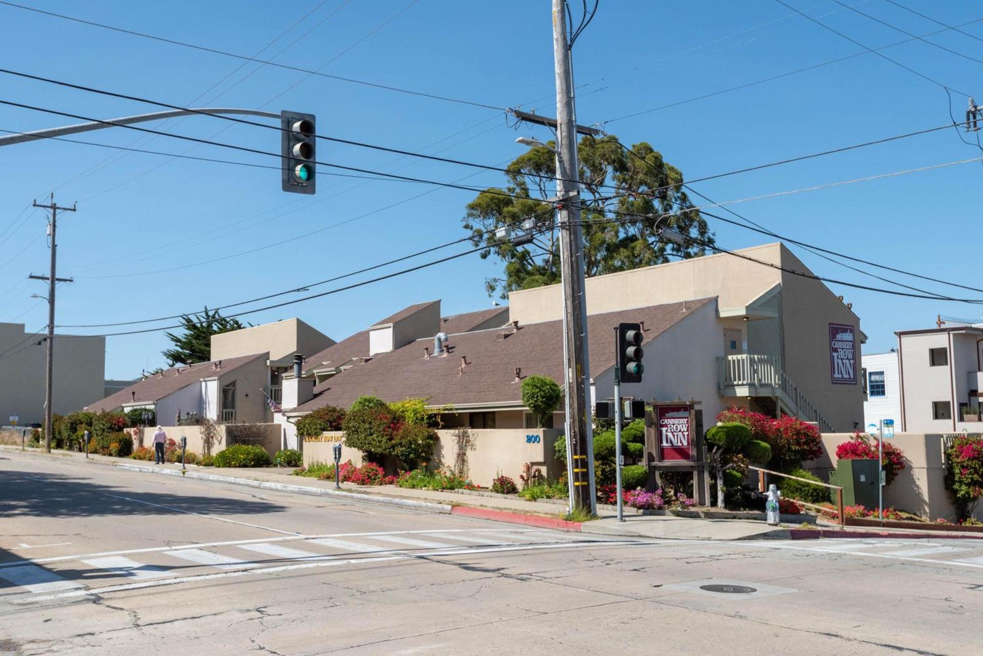 Cannery Row Inn photo 26
