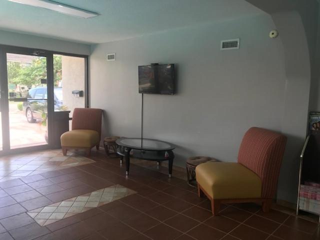 Alamar Resort Inn photo 6