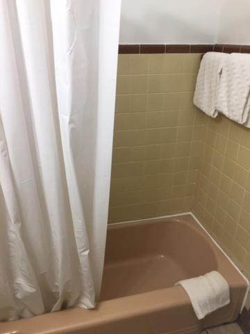 Hilltop Inn photo 20