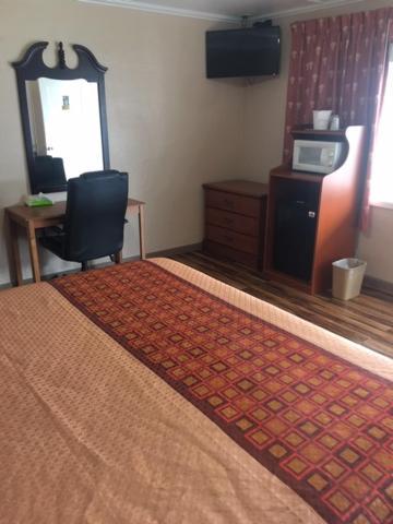 Hilltop Inn photo 5