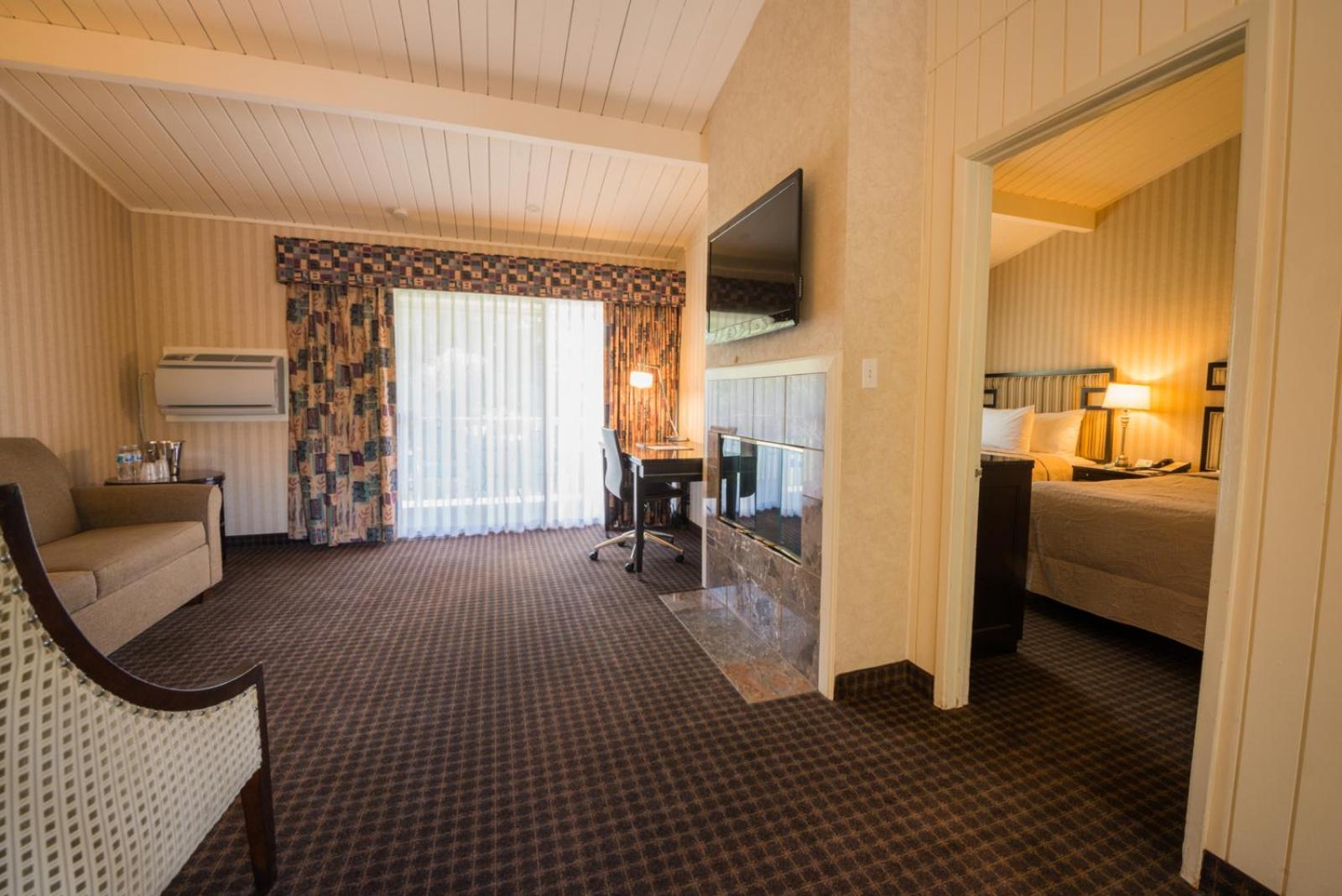 Los Gatos Lodge photo 12