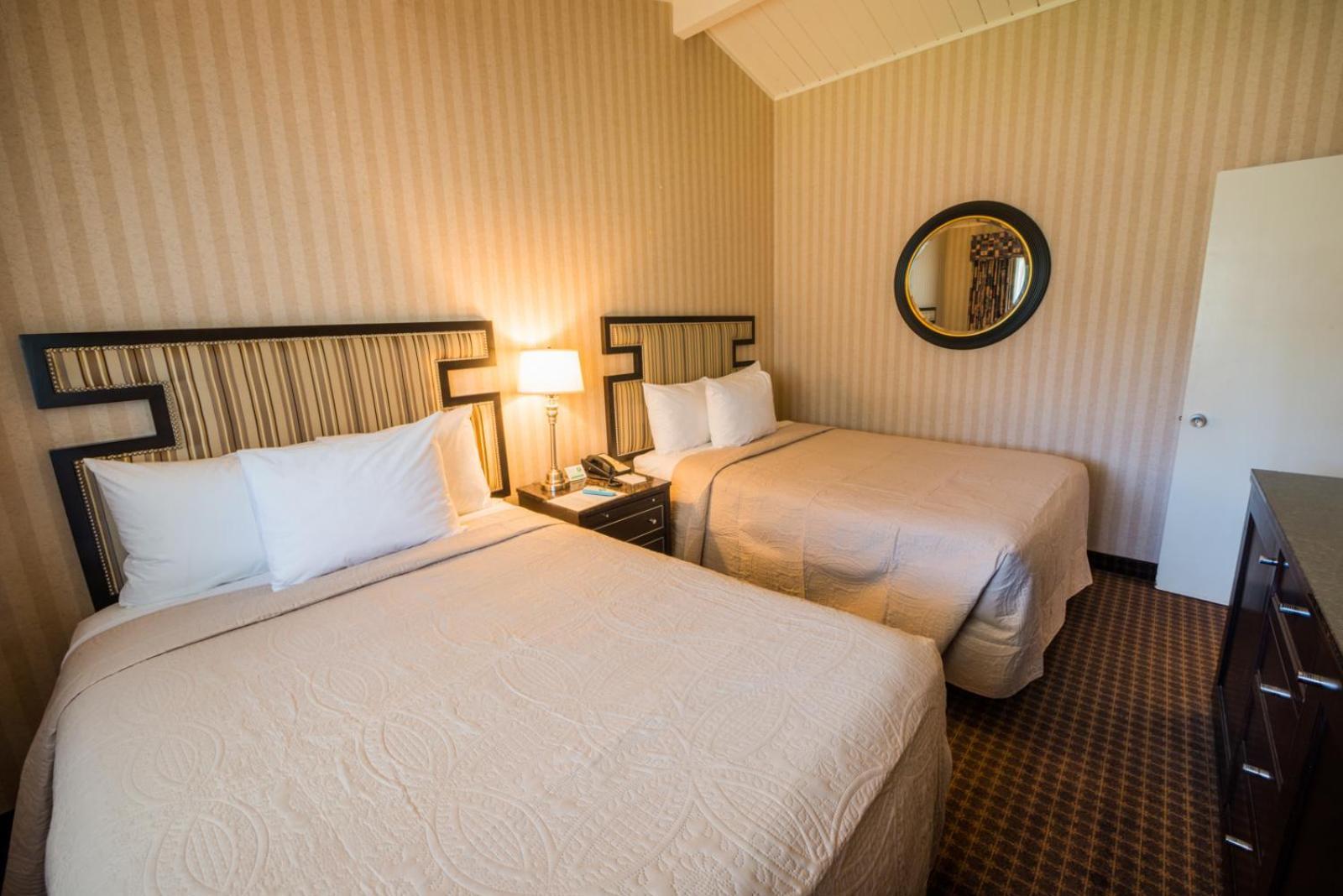 Los Gatos Lodge photo 10