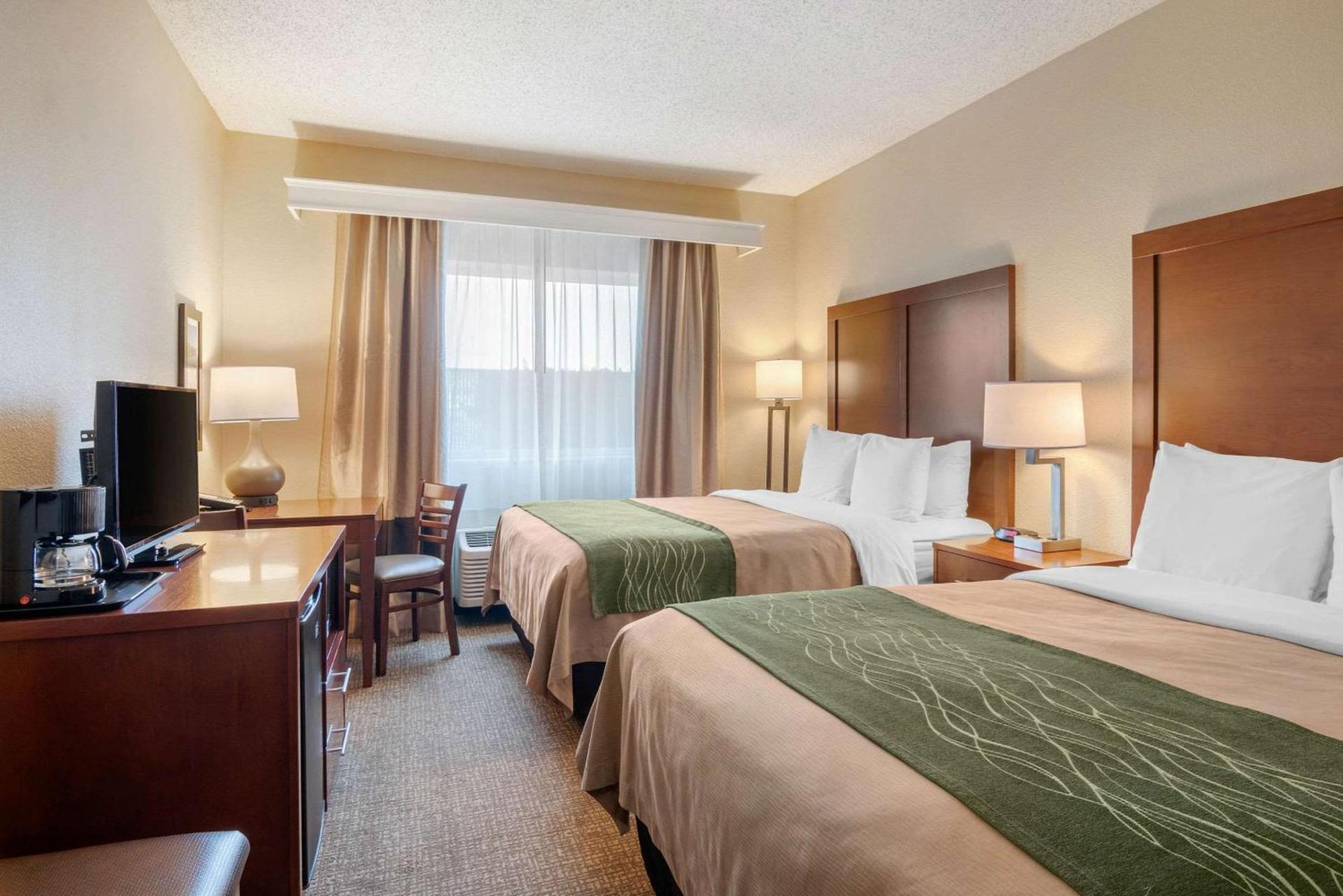 Comfort Inn Medford North photo 27