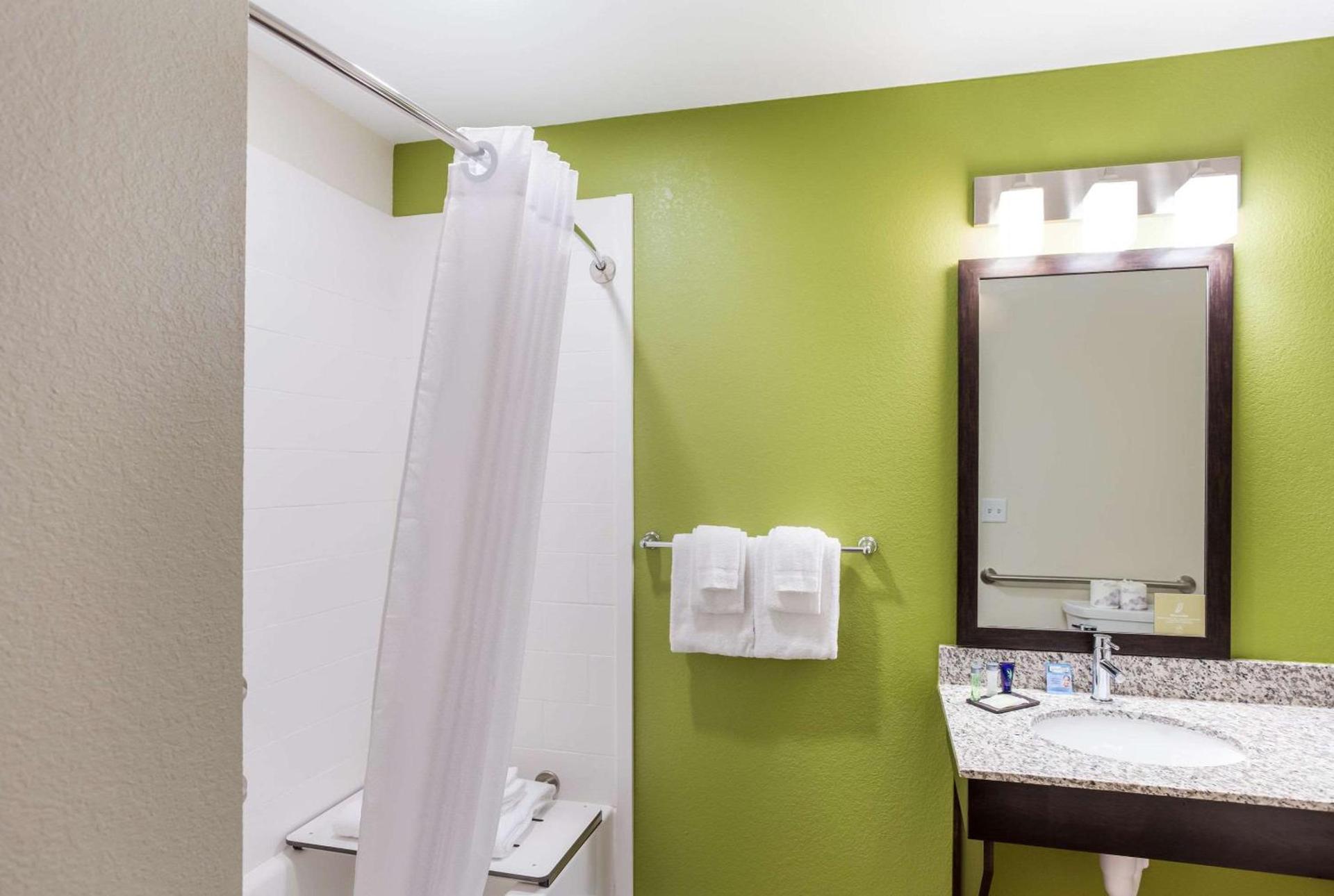 Sleep Inn Logan Ohio-Hocking Hills photo 26