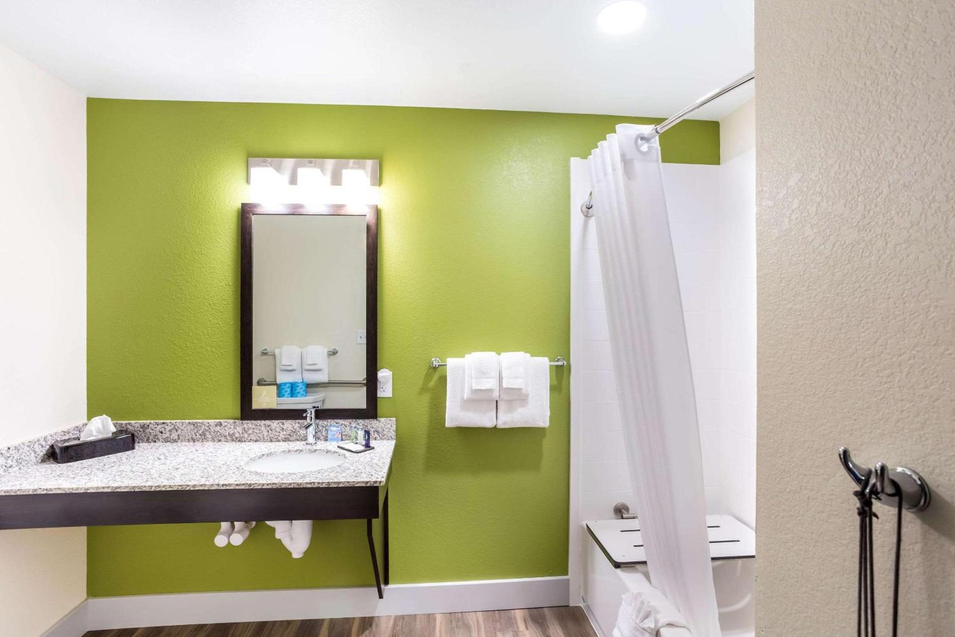 Sleep Inn Logan Ohio-Hocking Hills photo 27