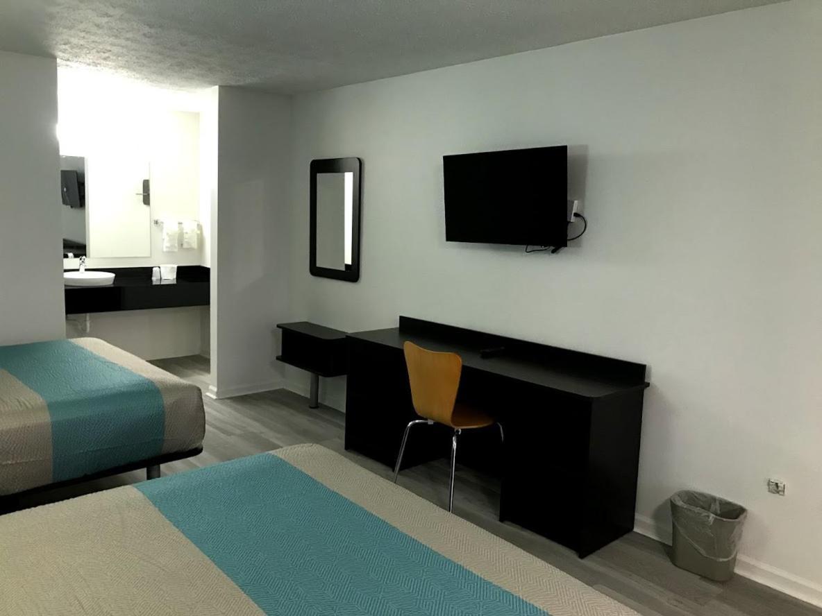 Motel 6-Metropolis, IL photo 39
