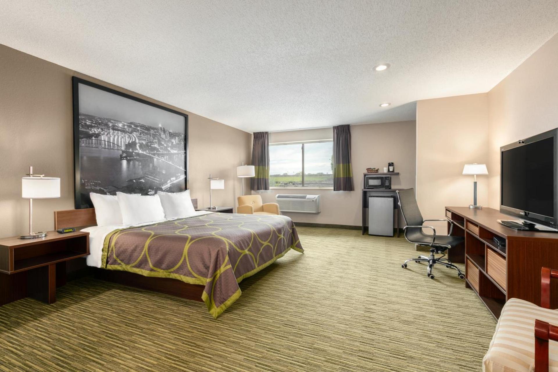 Super 8 by Wyndham Hanover photo 5