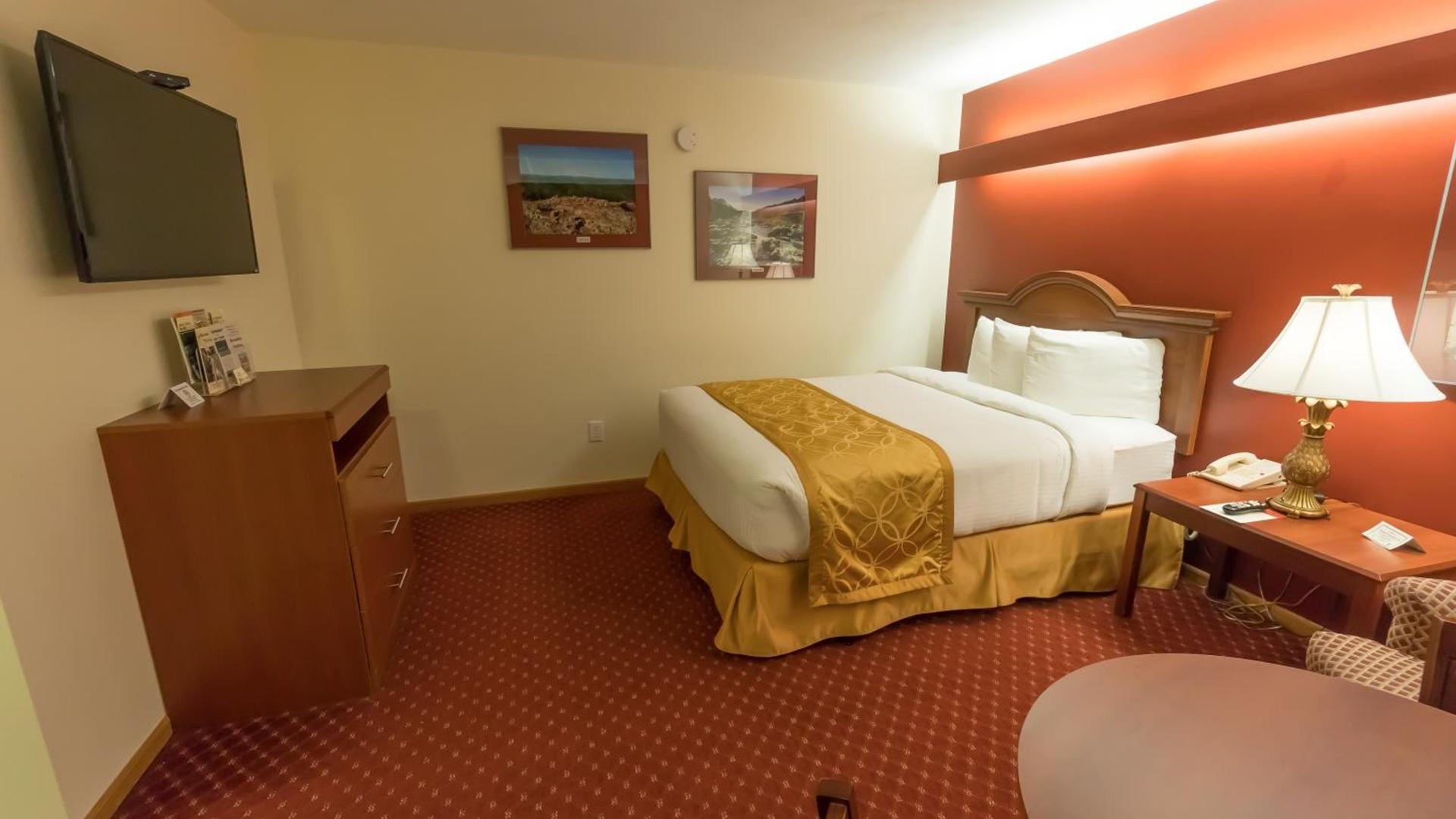 Shepherd Mountain Inn & Suites photo 21