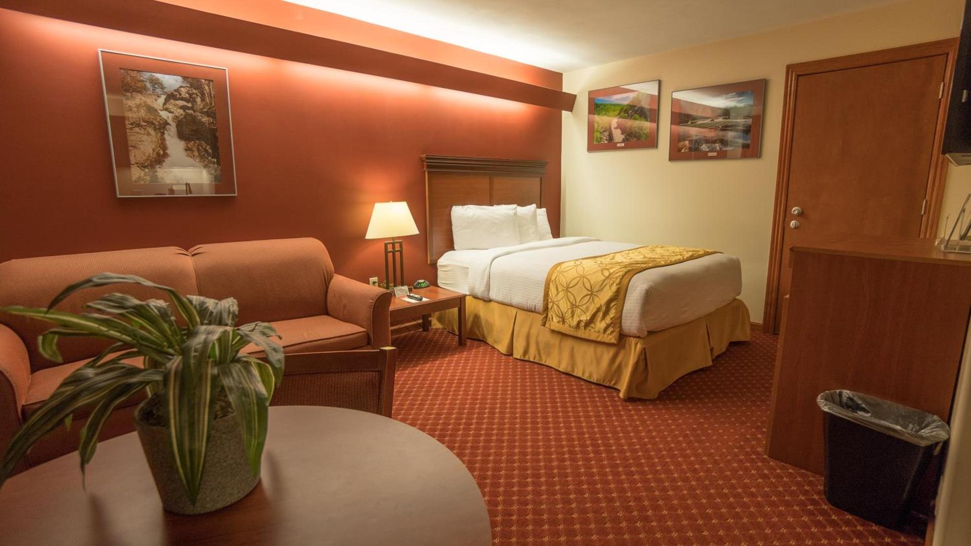 Shepherd Mountain Inn & Suites photo 15