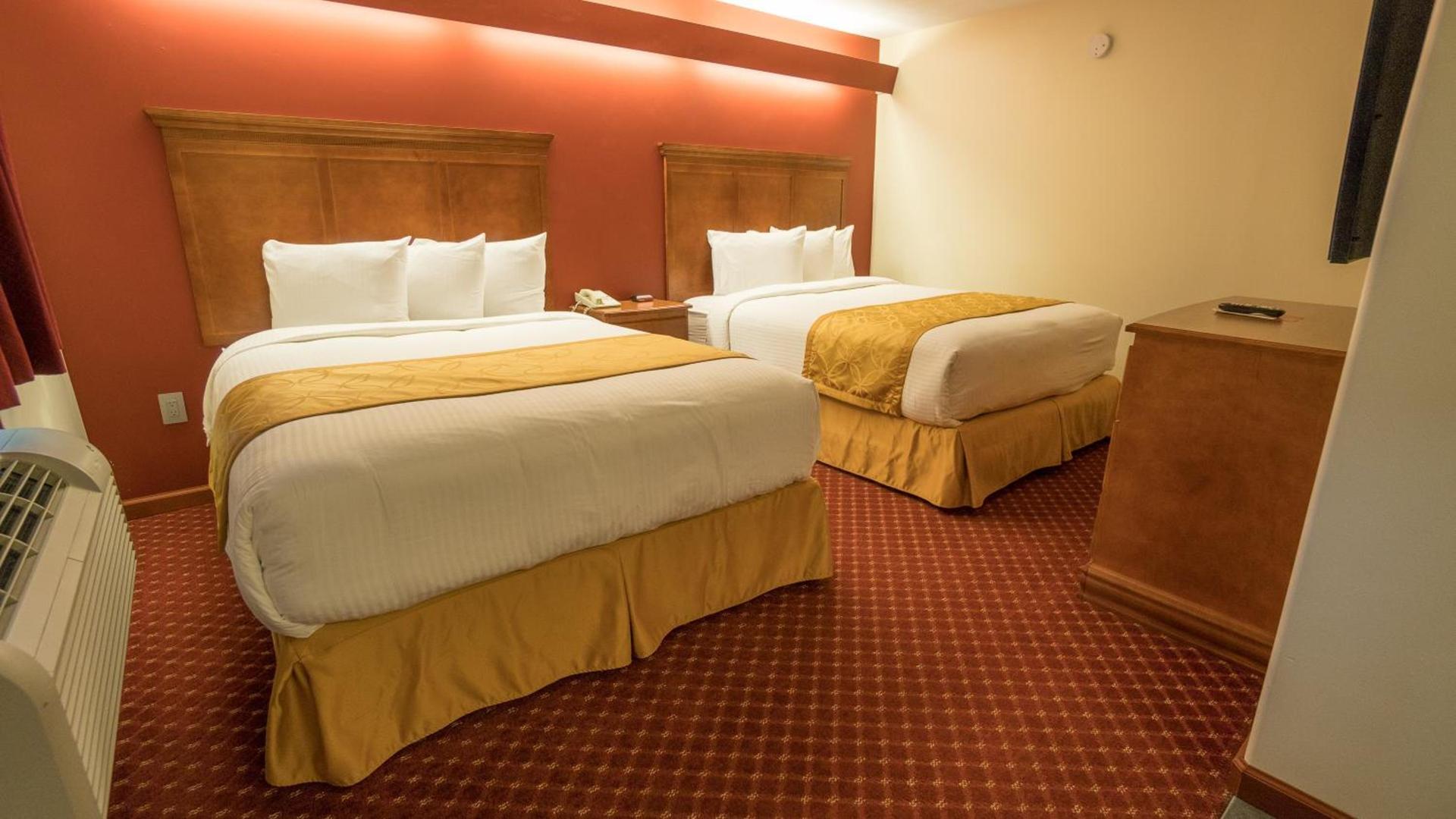 Shepherd Mountain Inn & Suites photo 11