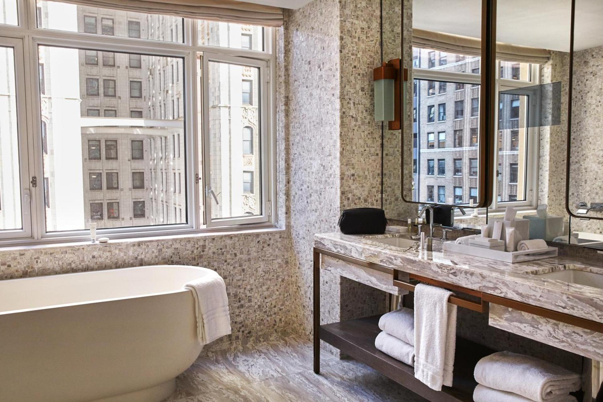 Four Seasons Hotel New York Downtown photo 17