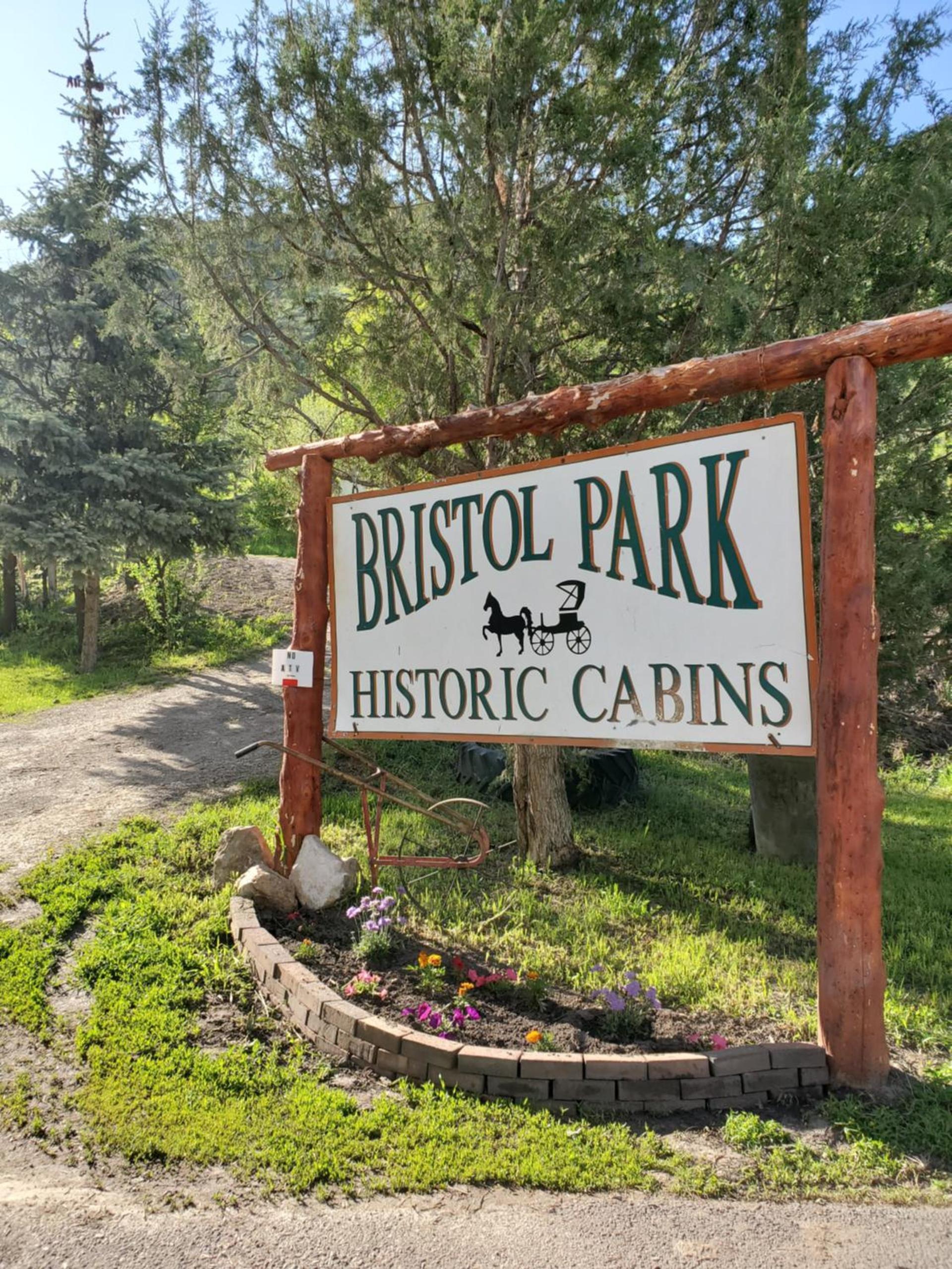 Bristol Cabins photo 47
