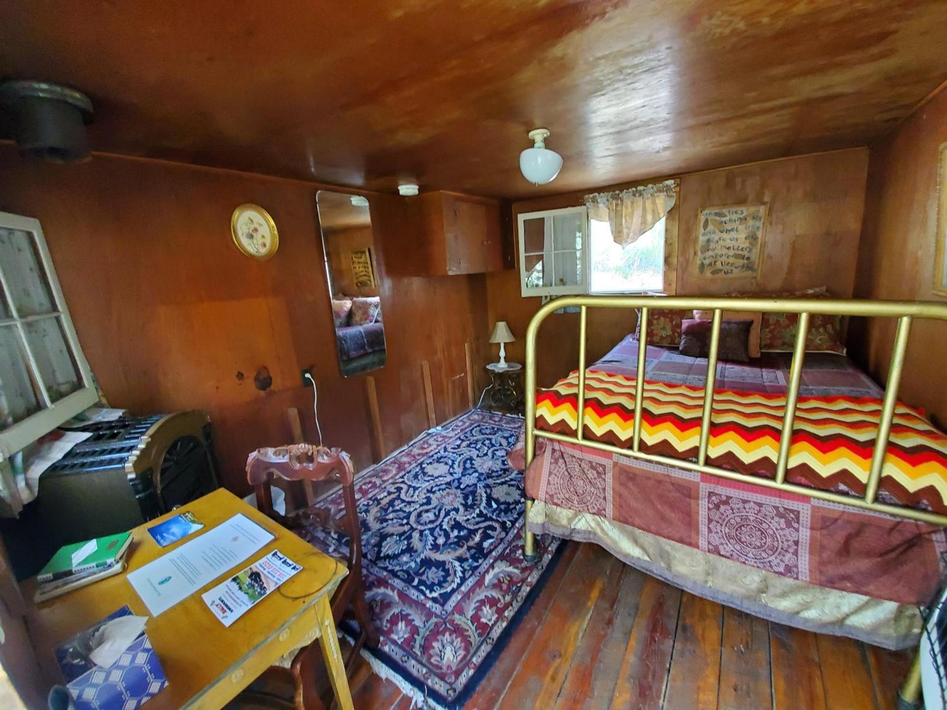 Bristol Cabins photo 16