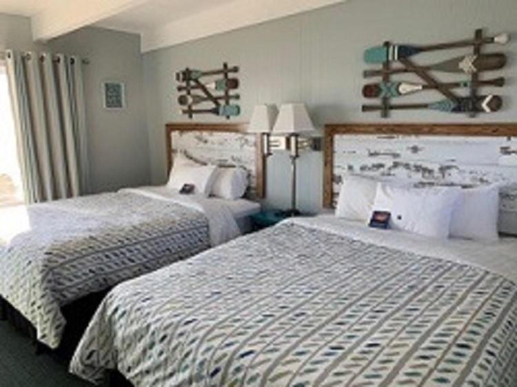 Beachfront Inn photo 7