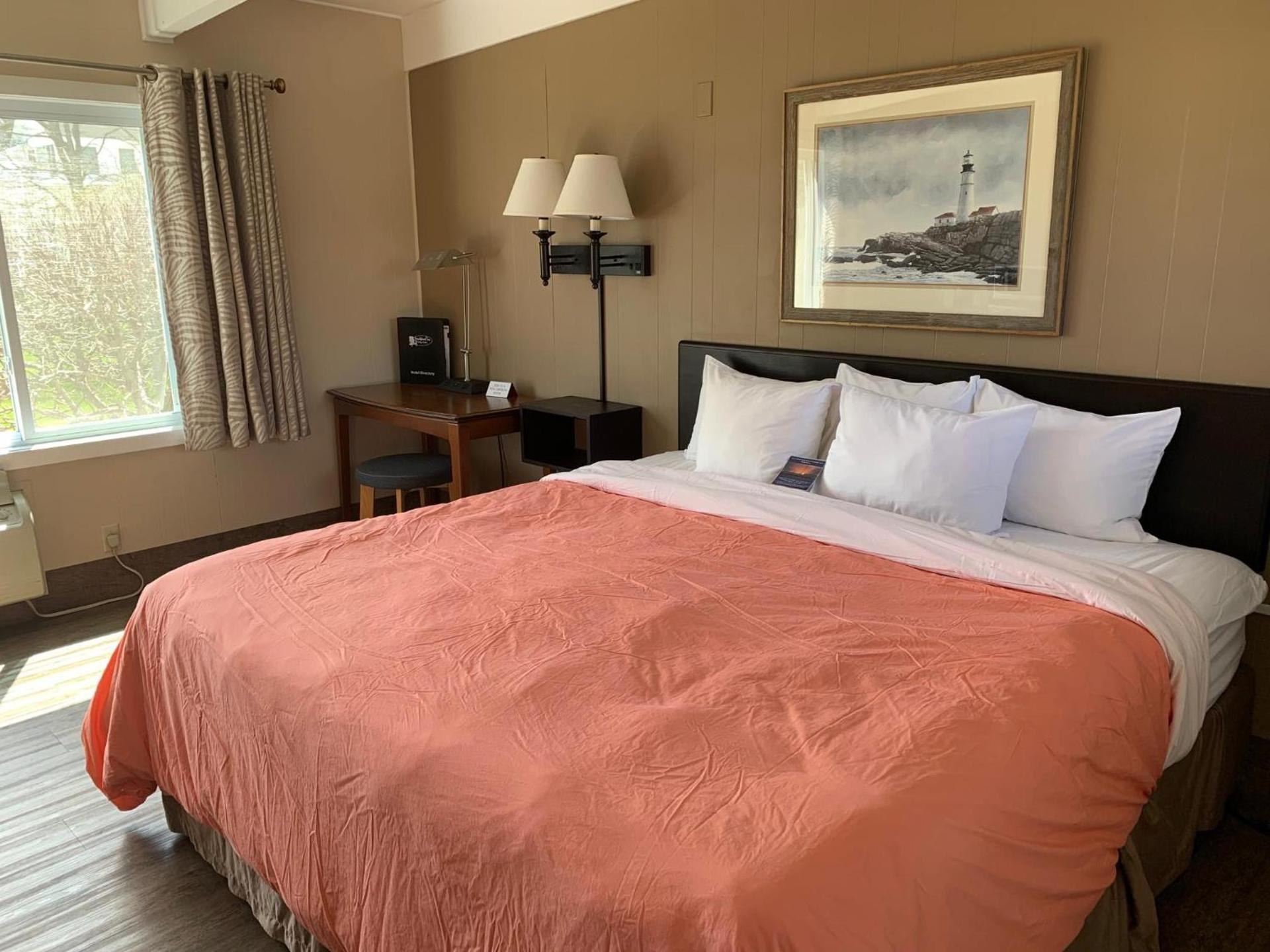 Beachfront Inn photo 59