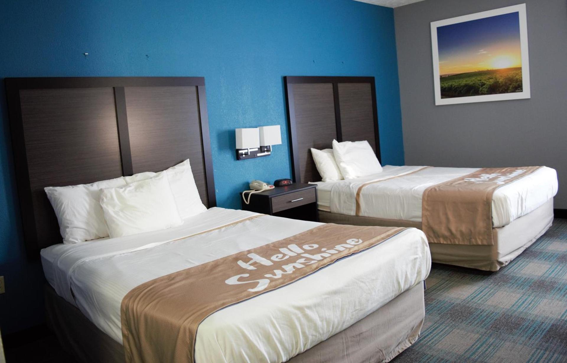 Days Inn by Wyndham Montgomery photo 24