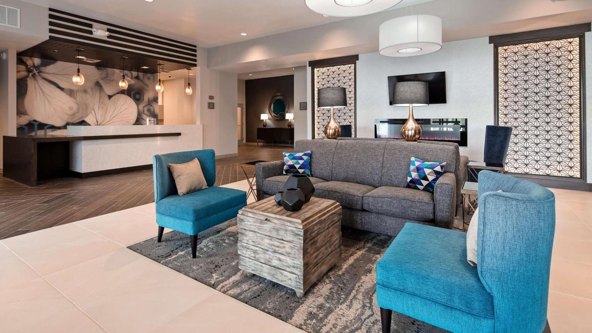 Best Western Plus Parkside Inn & Suites photo 4