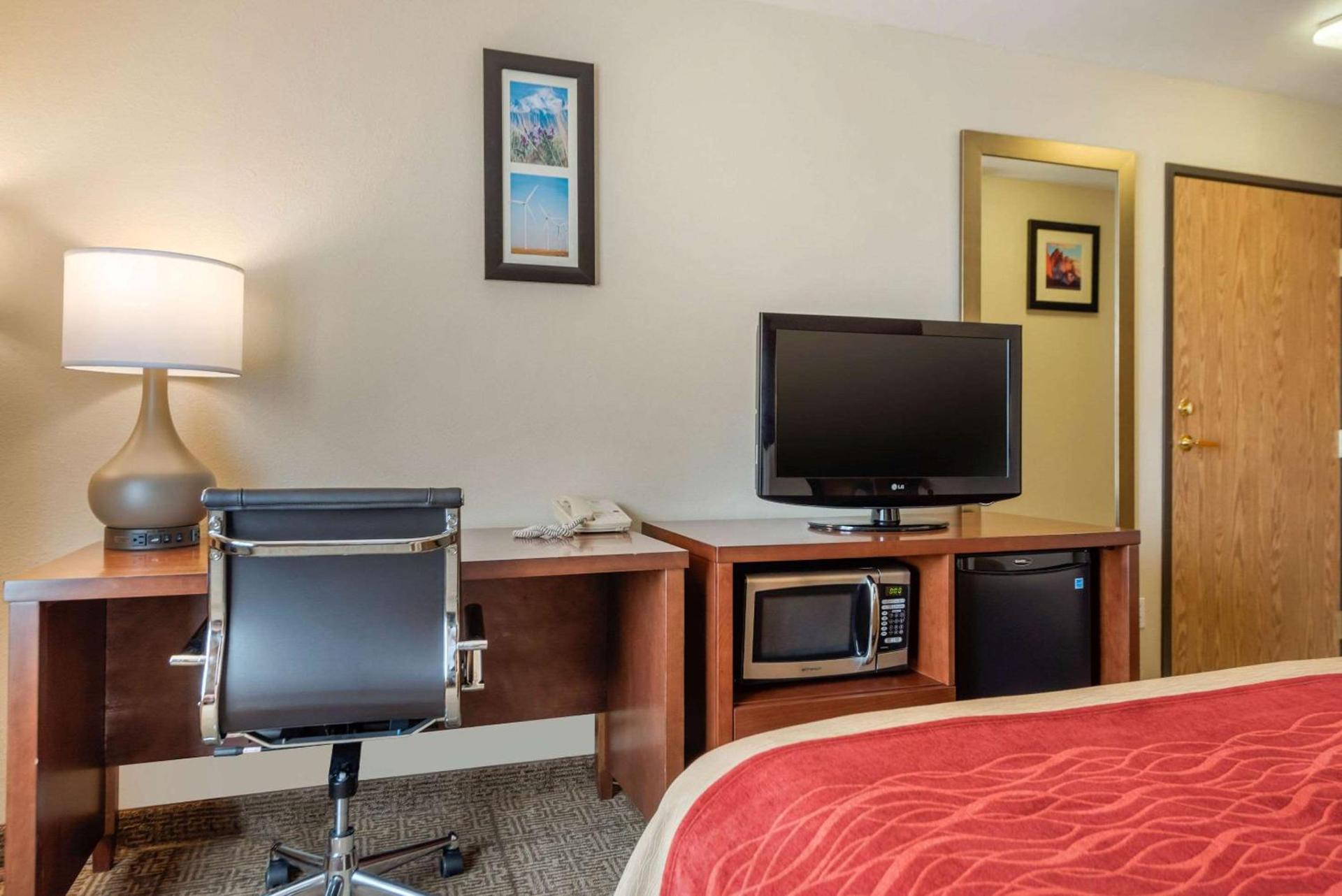 Comfort Inn Limon photo 19