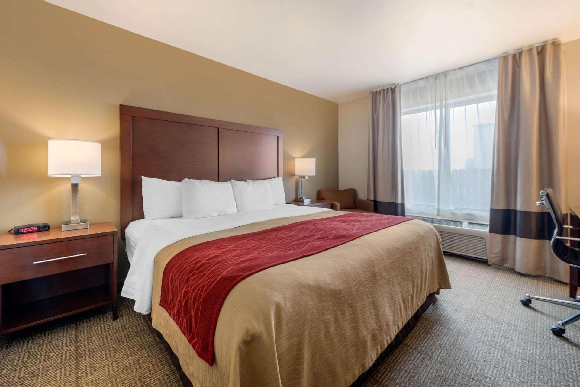 Comfort Inn Limon photo 16