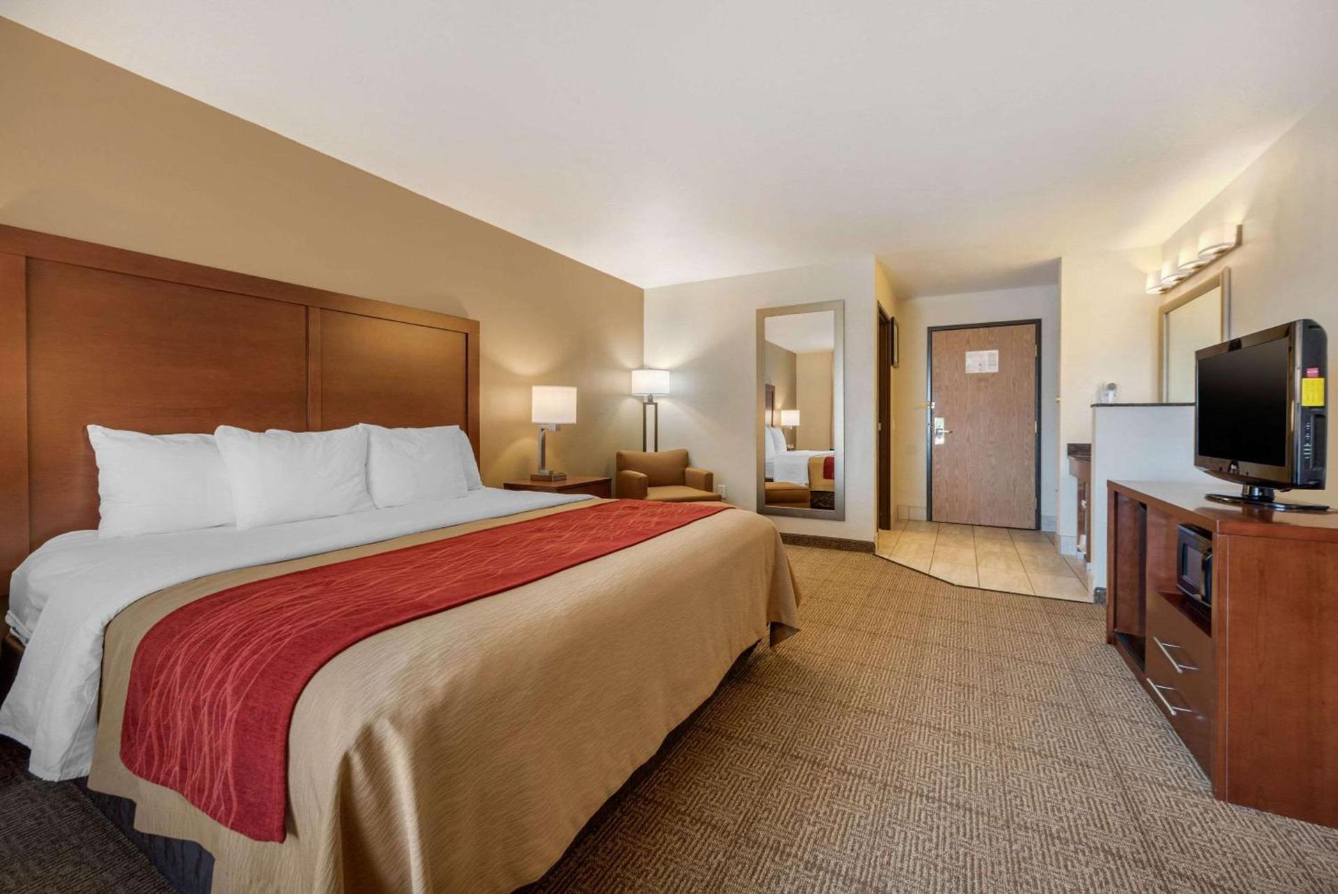 Comfort Inn Limon photo 32