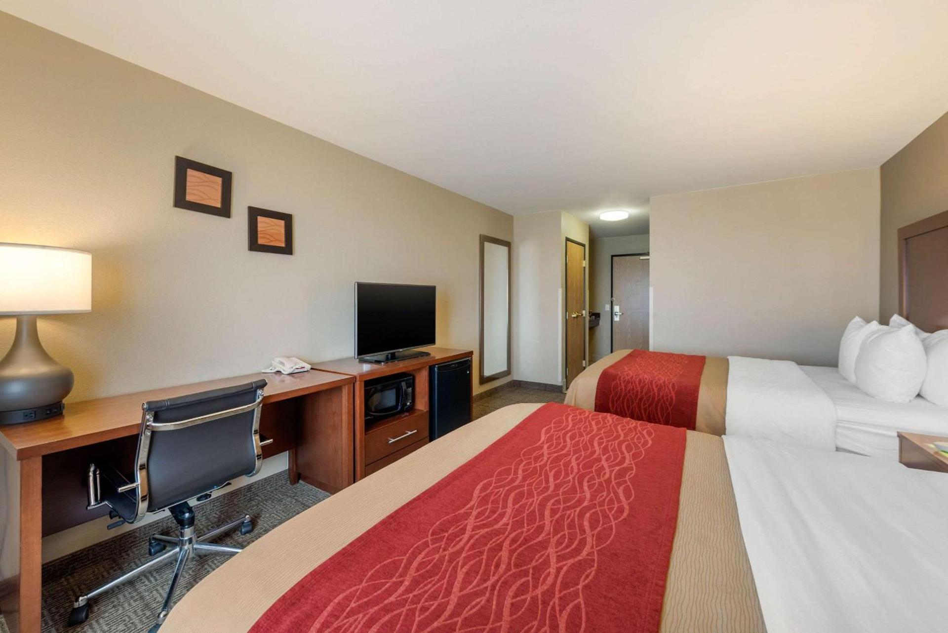 Comfort Inn Limon photo 27
