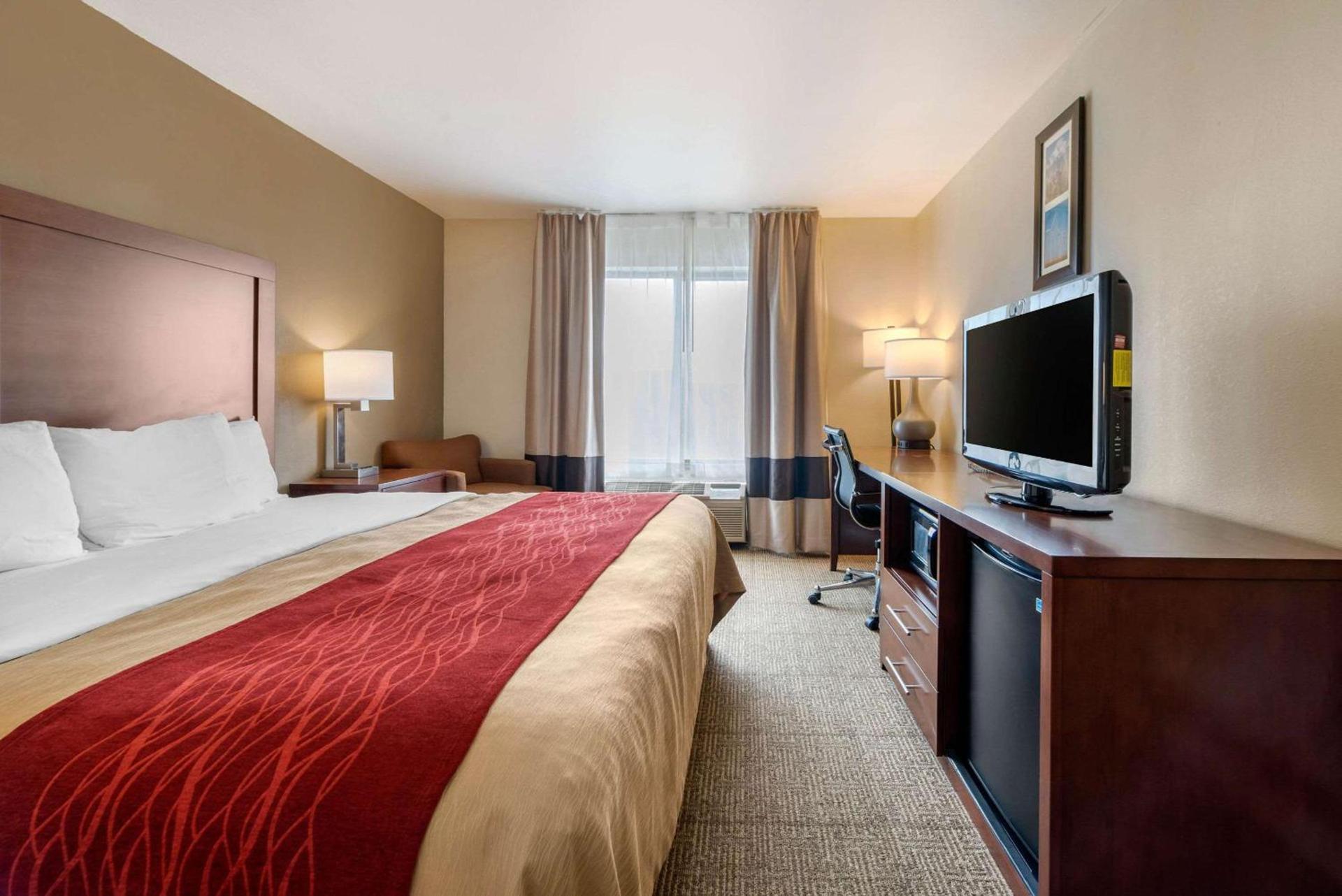 Comfort Inn Limon photo 12