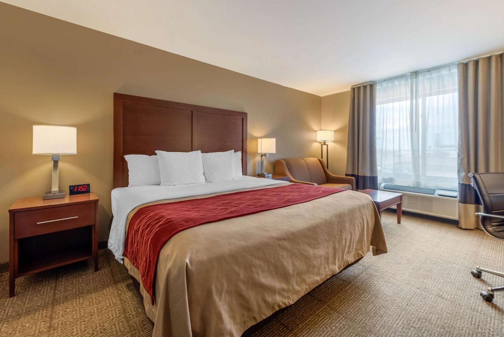 Comfort Inn Limon photo 22