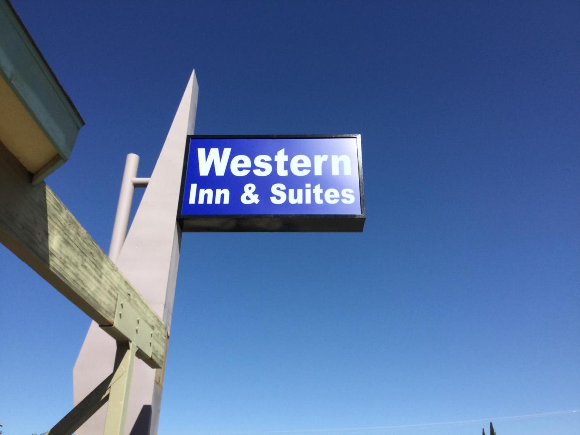 Western Inn & Suites photo 26