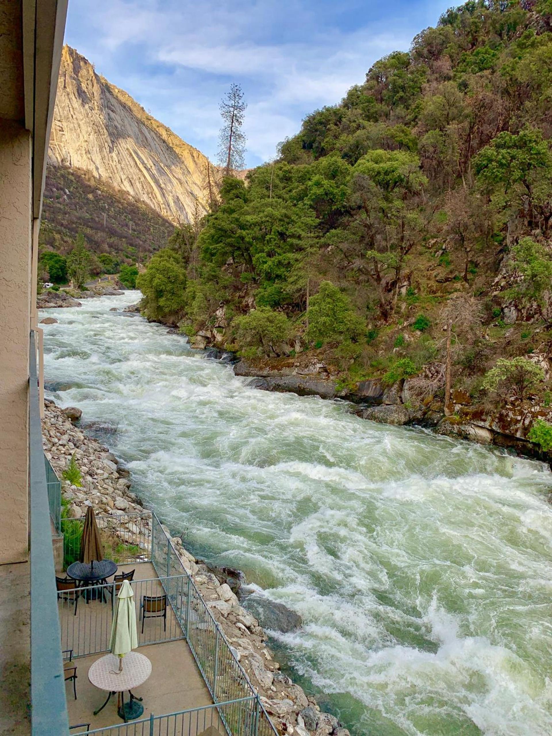 Yosemite View Lodge photo 63
