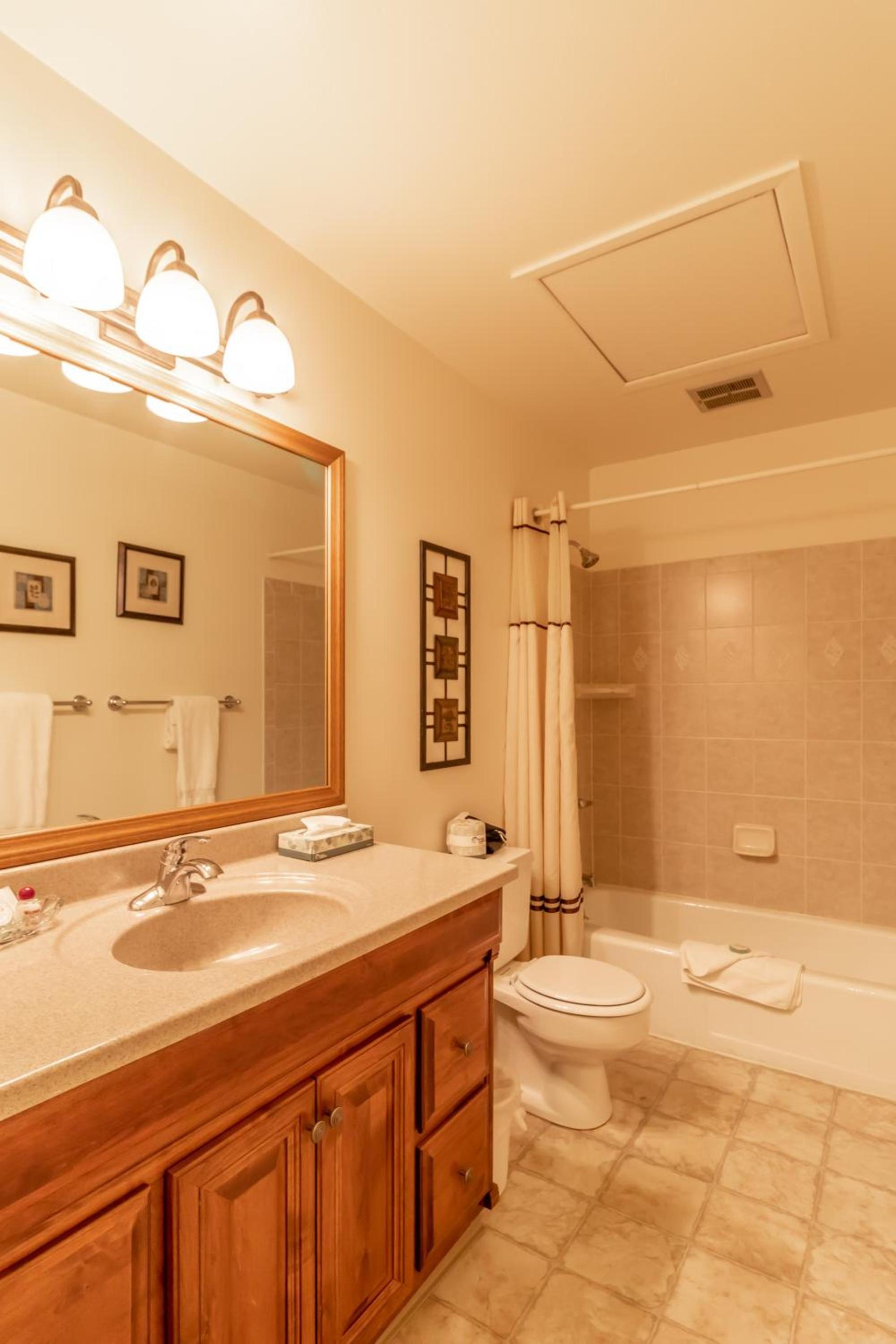 Wildwood Inn photo 54
