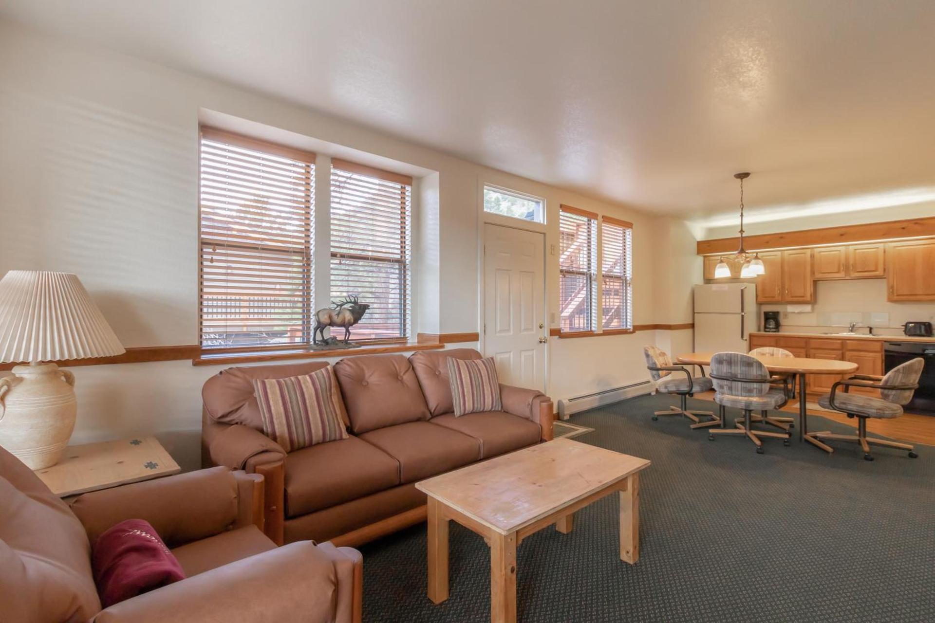Wildwood Inn photo 51