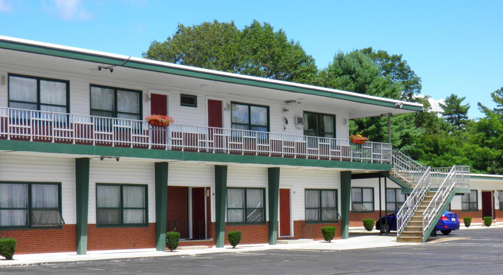 Travelers Inn photo 7