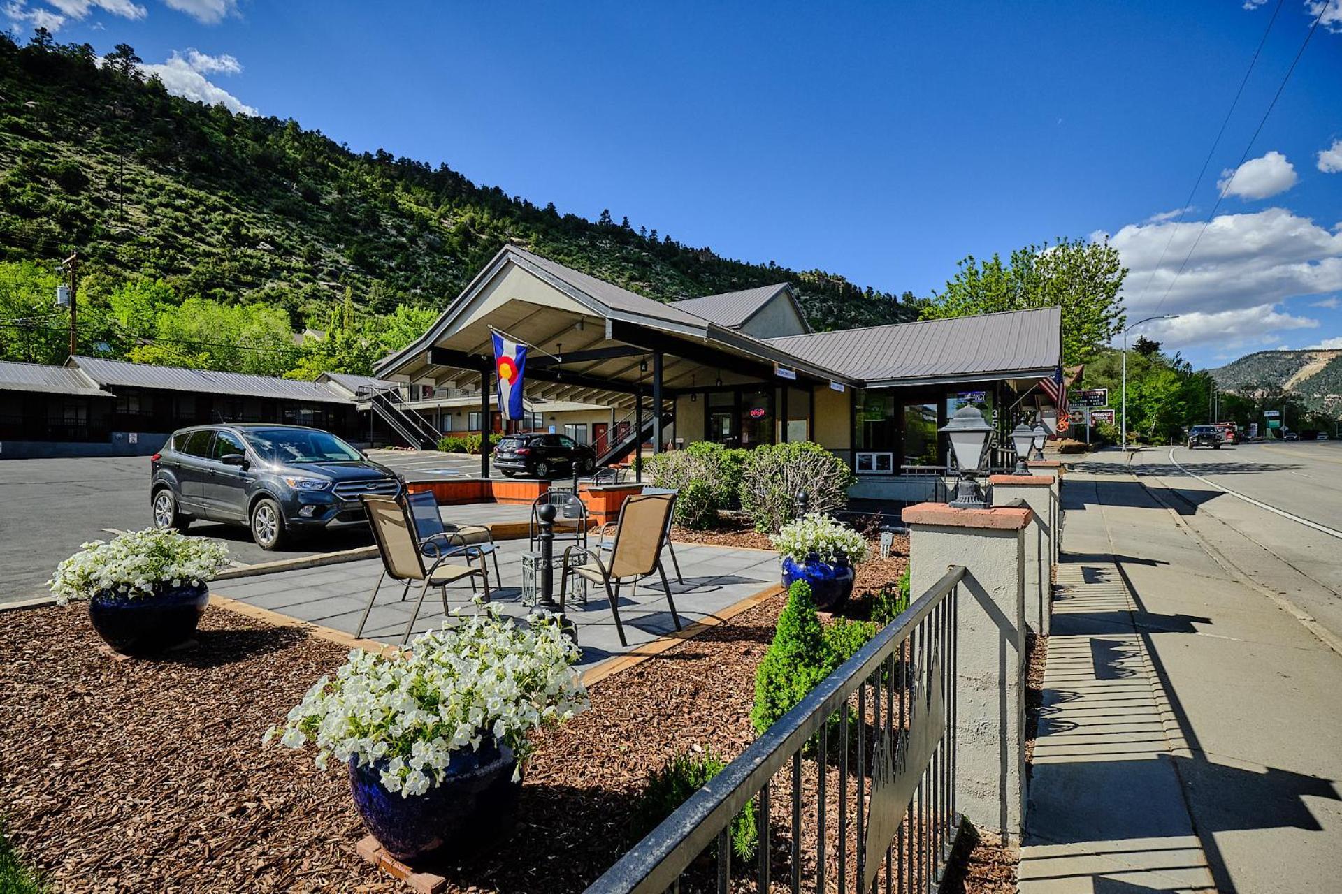 Adventure Inn Durango photo 55