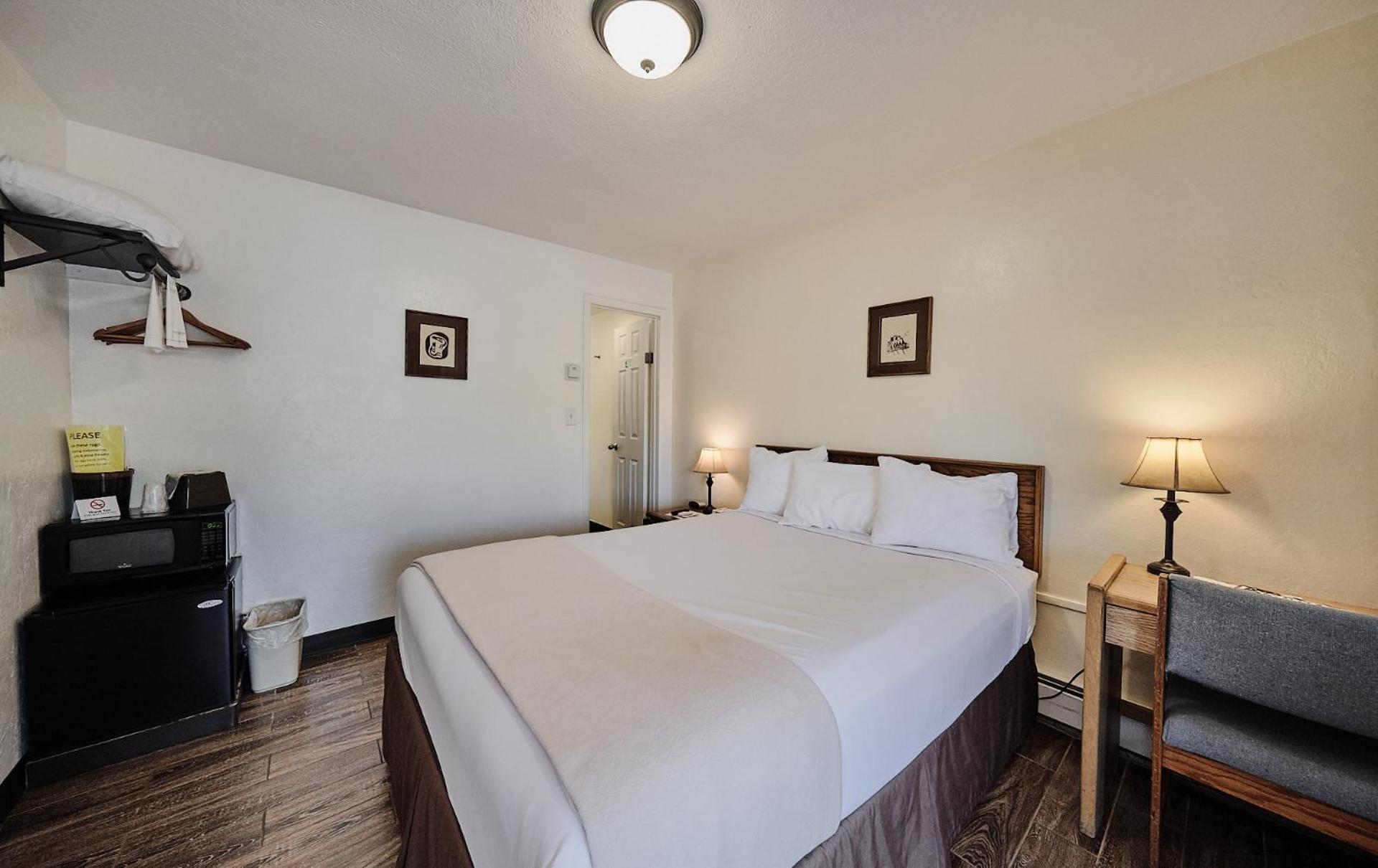 Adventure Inn Durango photo 51