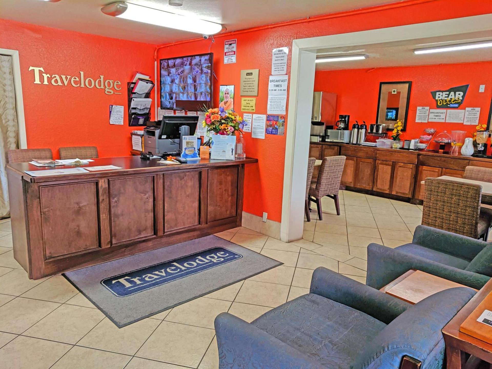 Travelodge by Wyndham Houston Hobby Airport photo 13
