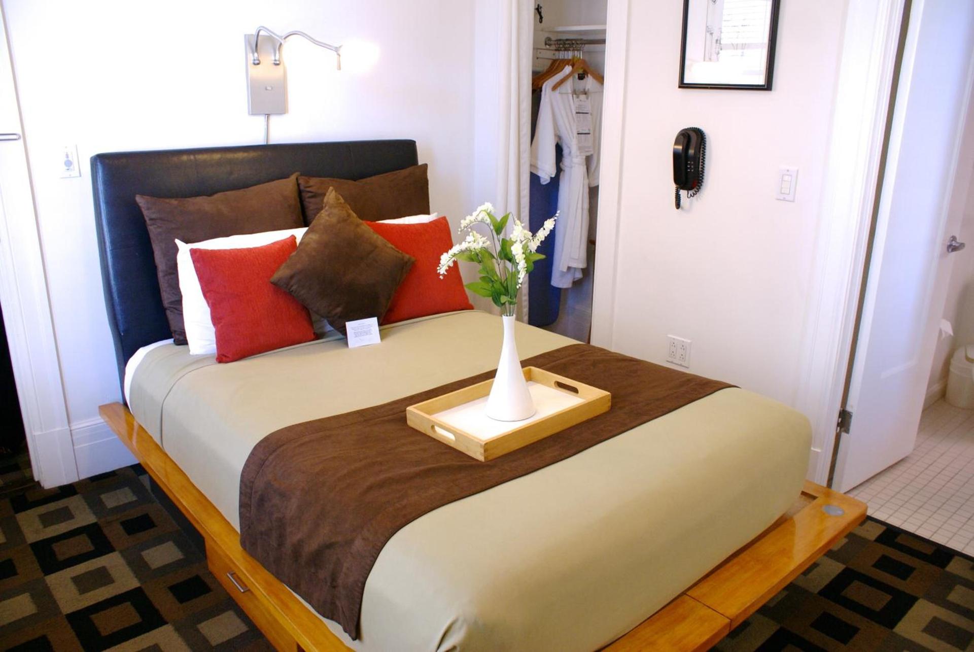 The Mosser Hotel photo 36