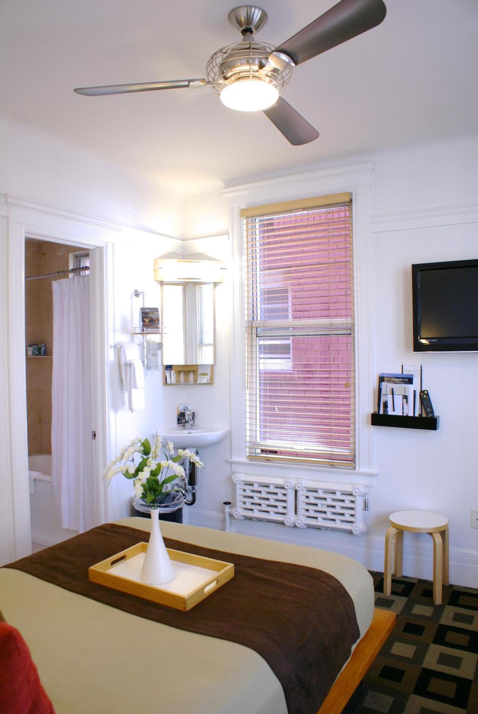 The Mosser Hotel photo 40
