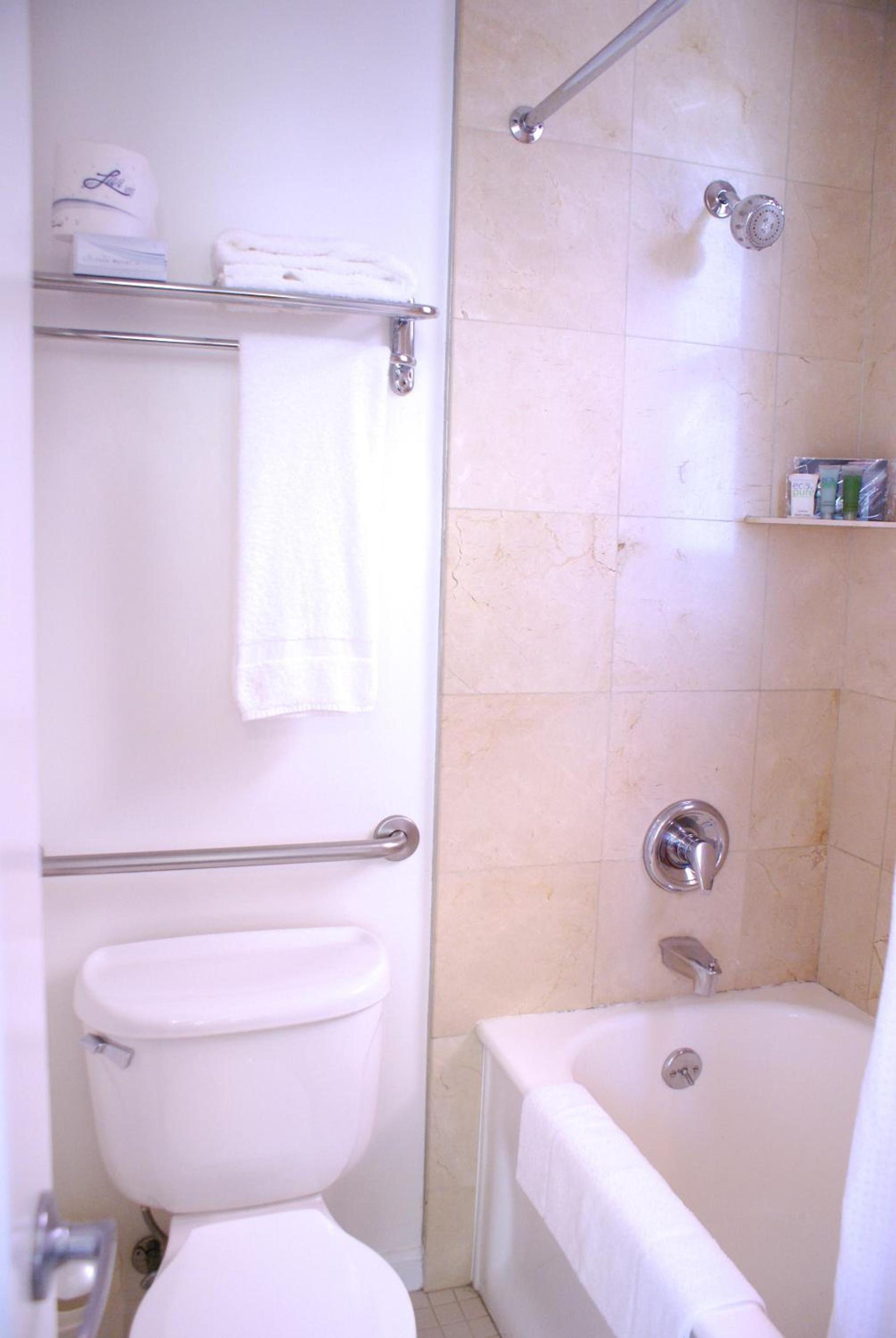 The Mosser Hotel photo 43