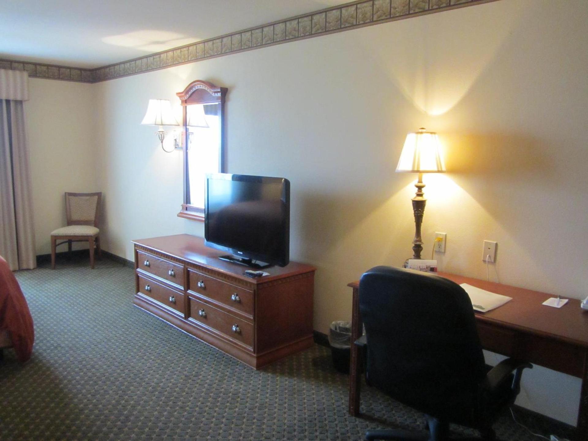 Country Inn & Suites by Radisson, Amarillo I-40 West, TX photo 35