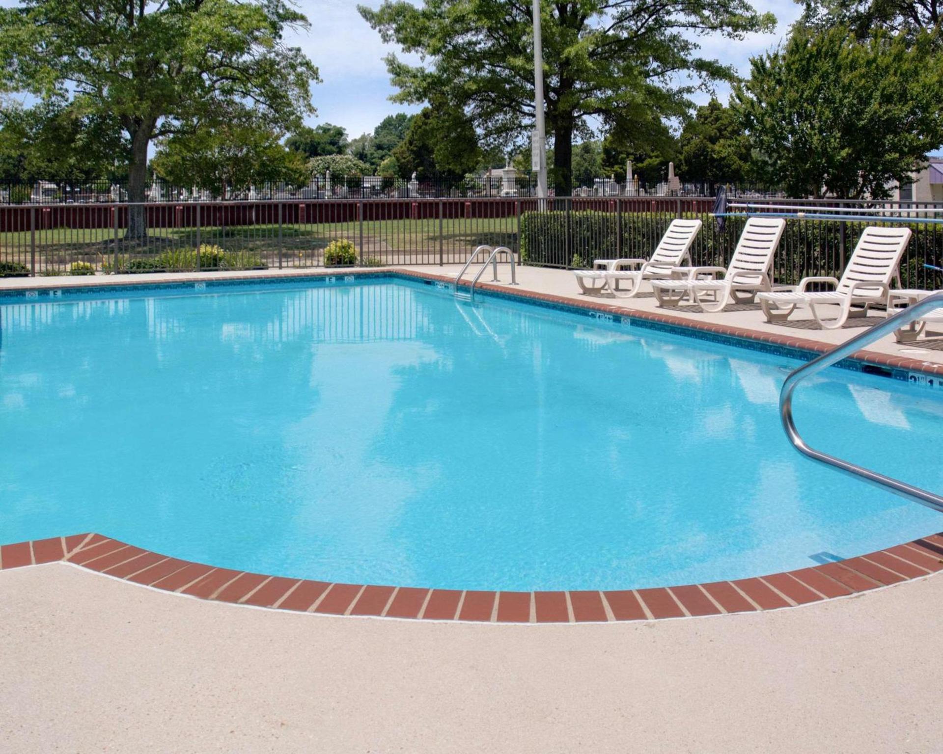 Quality Inn & Suites Olde Town photo 35