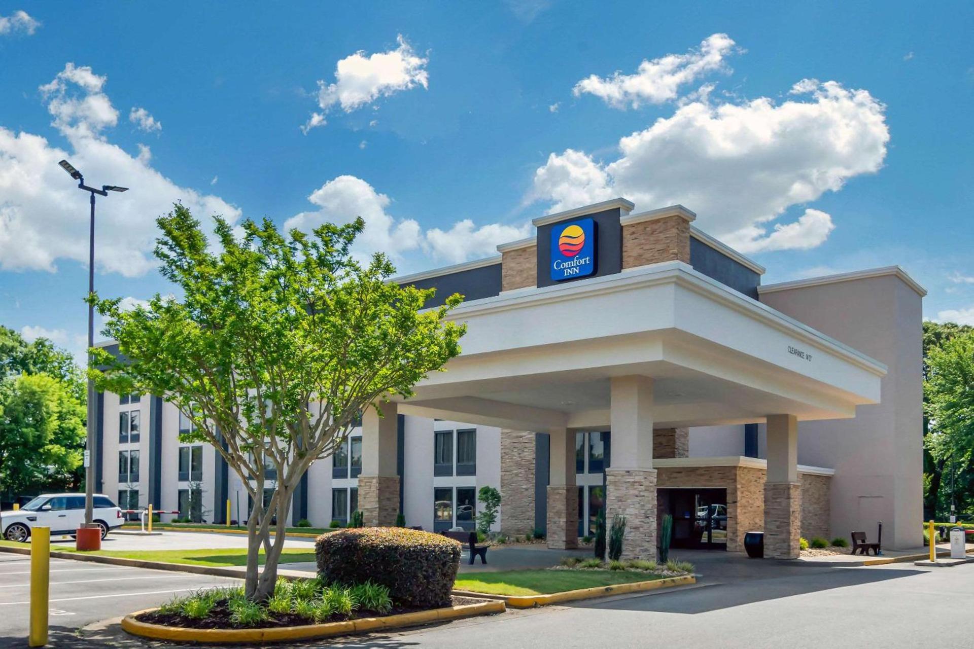 Spark by Hilton Atlanta Airport South College Park photo 1