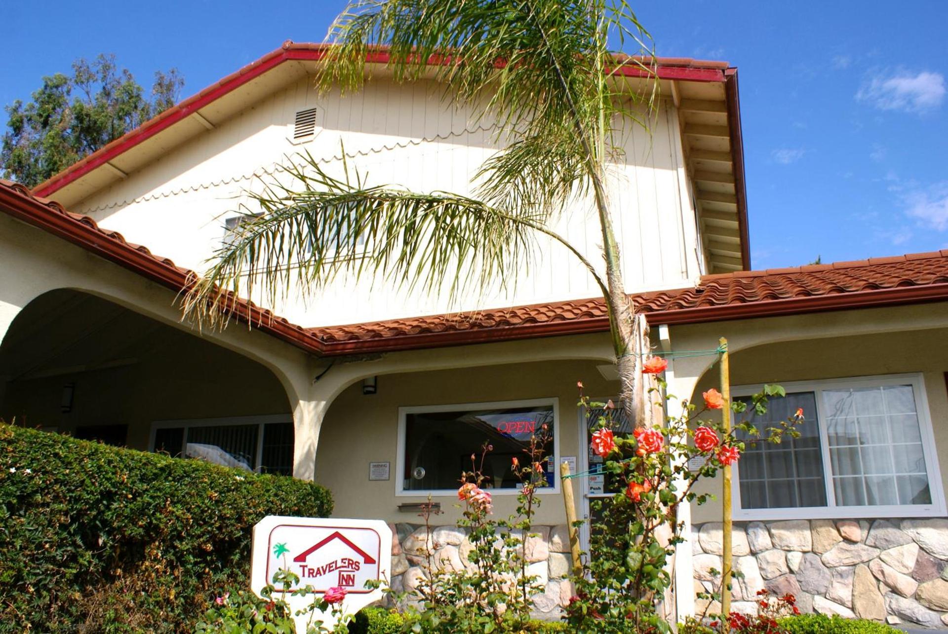 Travelers Inn photo 1