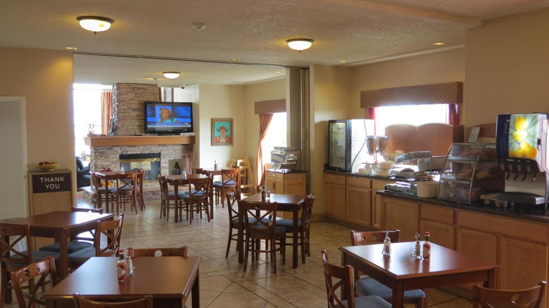 Baymont Inn & Suites by Wyndham Holbrook photo 28