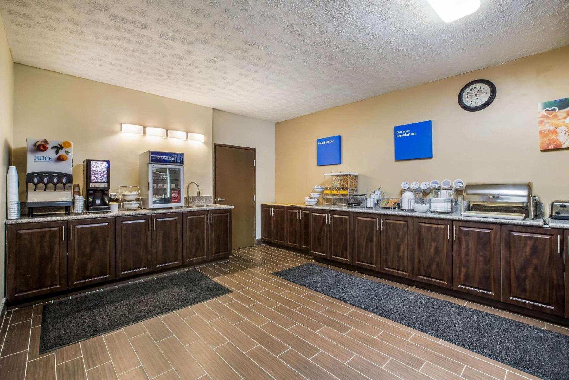 Comfort Inn & Suites Fairborn near Wright Patterson AFB photo 50