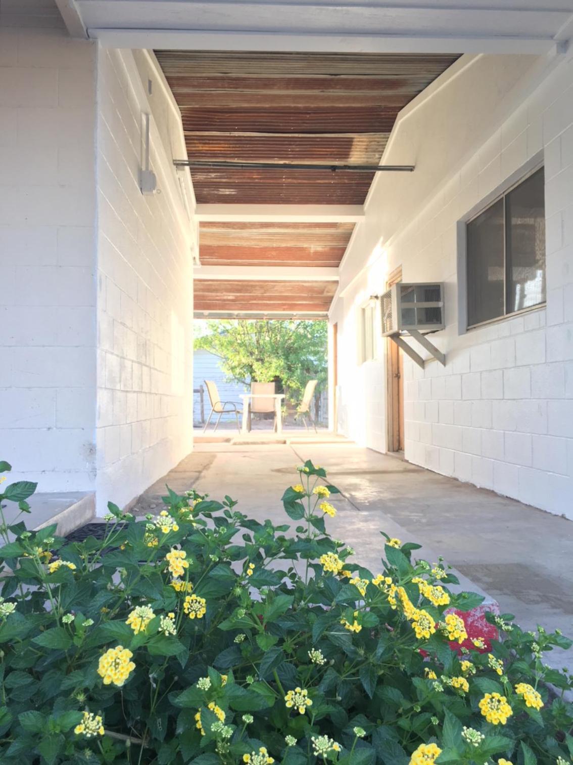 Desert Air Motel photo 9
