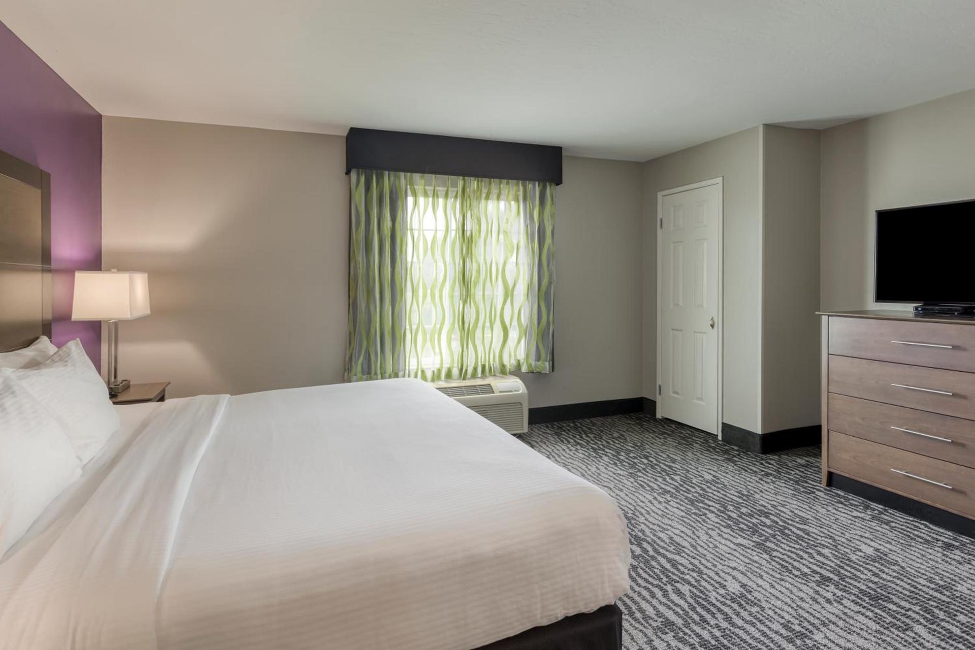 La Quinta by Wyndham Visalia/Sequoia Gateway photo 21