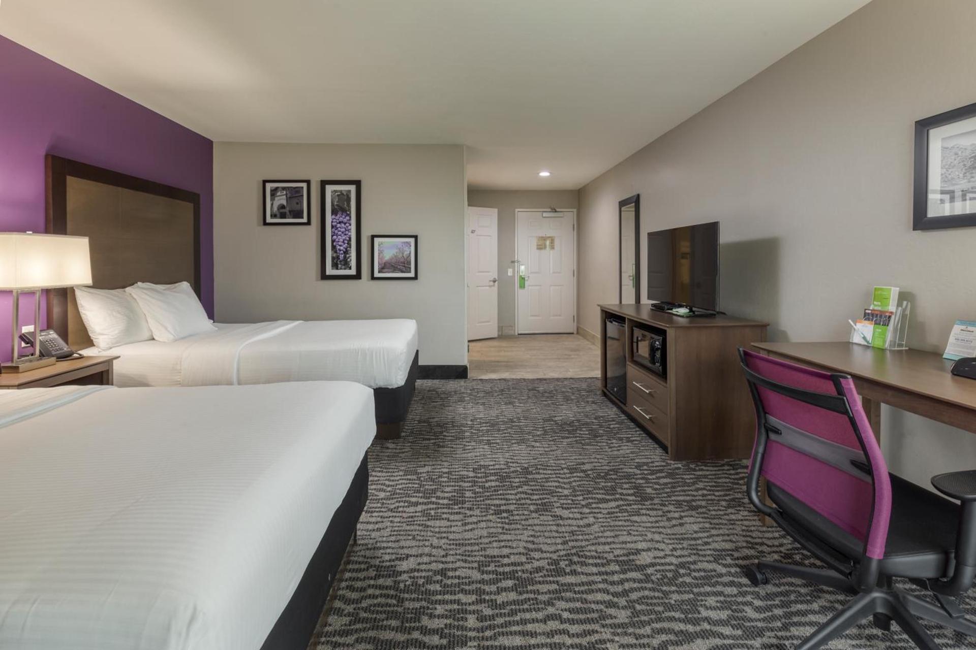 La Quinta by Wyndham Visalia/Sequoia Gateway photo 17