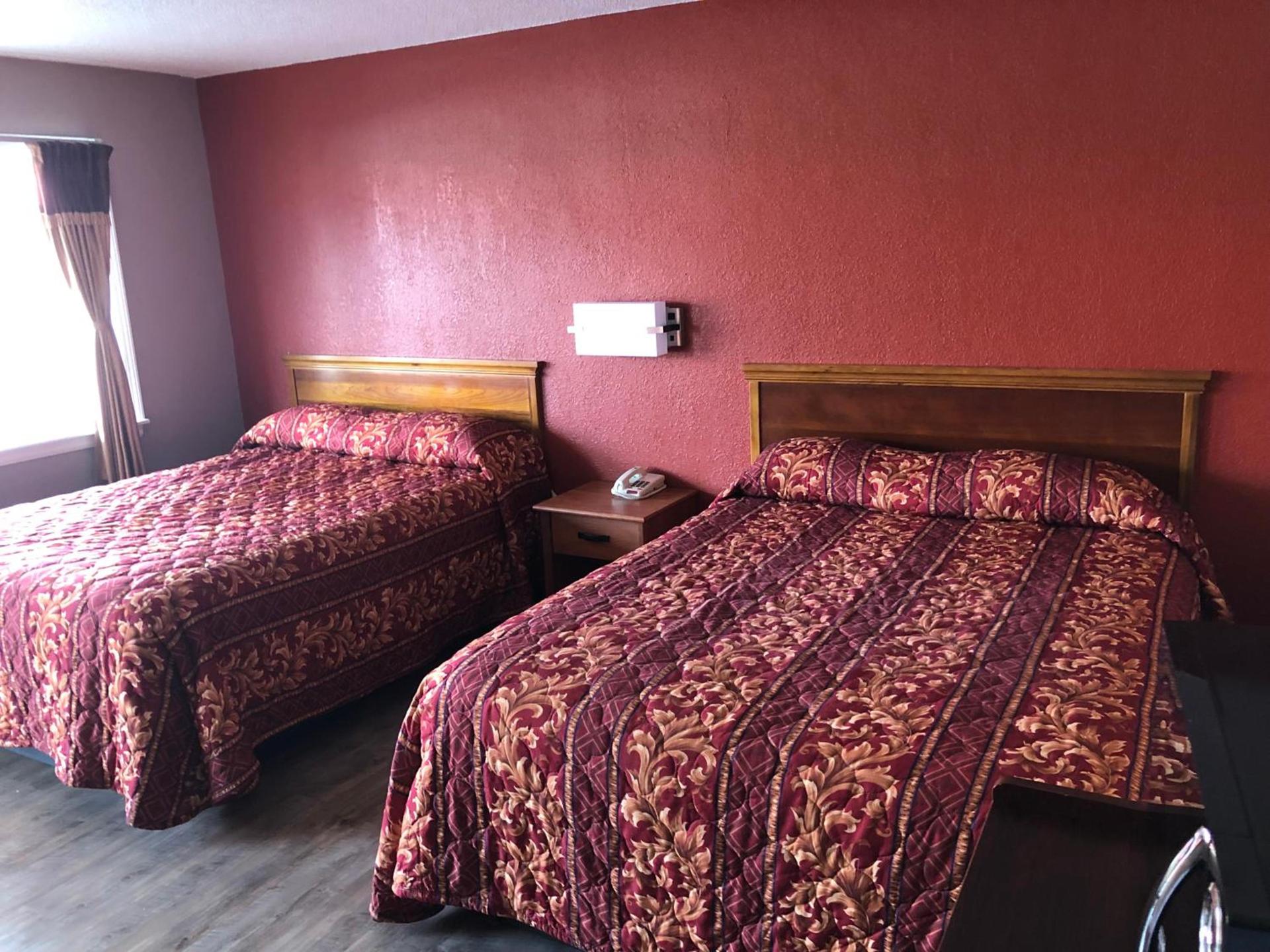 Budget Inn - New Albany photo 12
