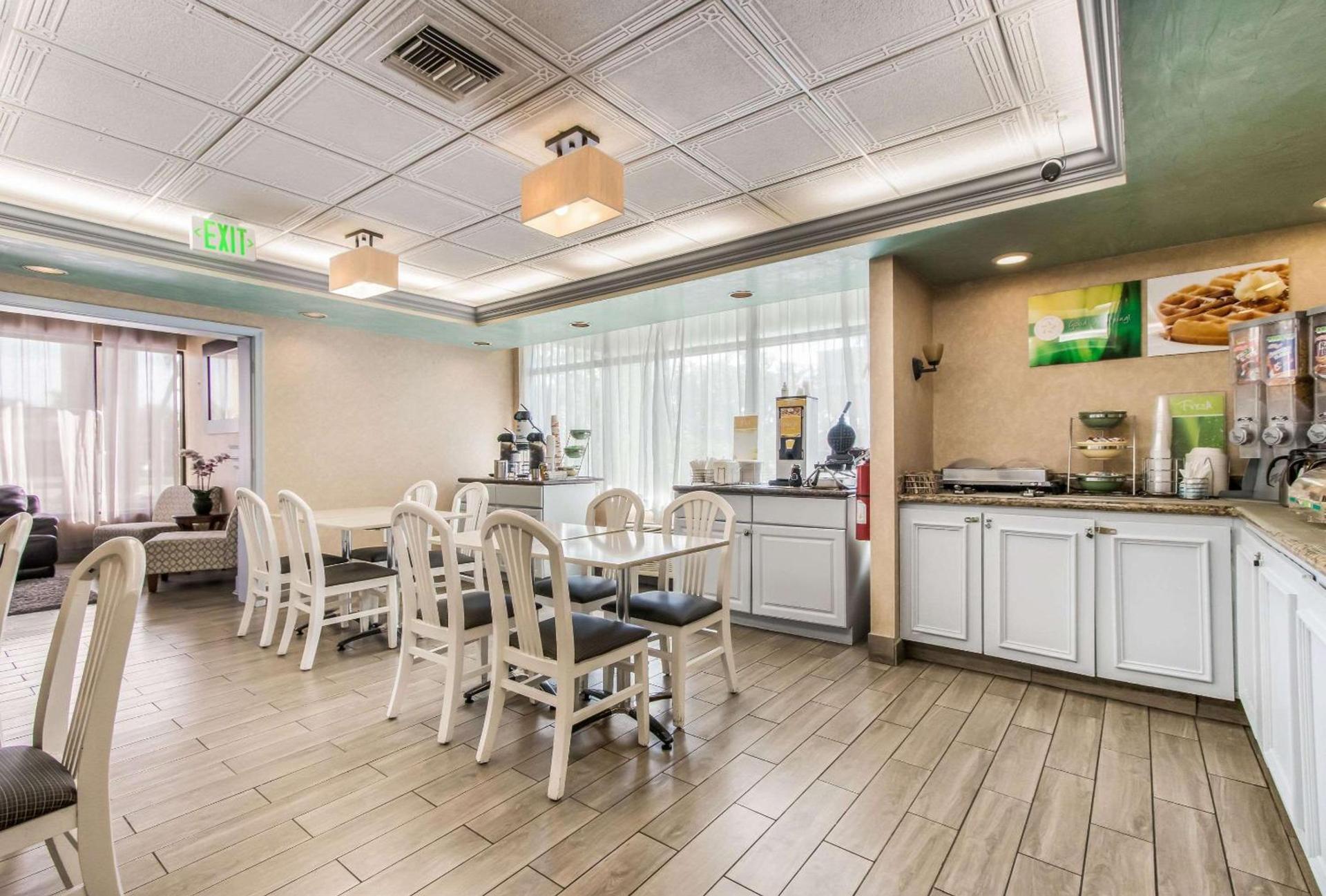 Quality Inn Boca Raton University Area photo 22